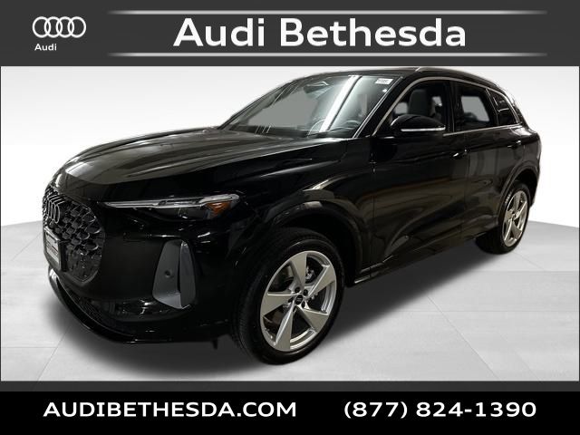 2025 Audi Q5 2.0T Premium Plus photo 3