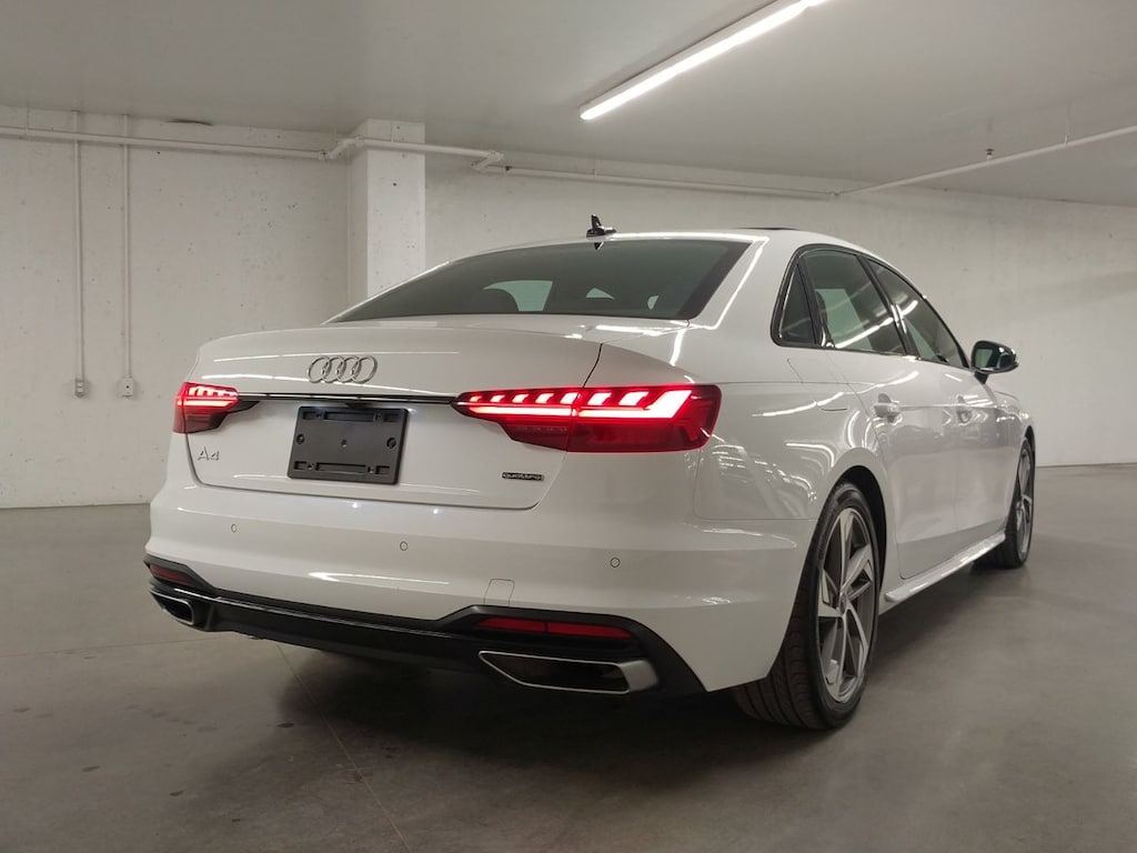 Used 2024 Audi 45 Komfort Quattro Vorsprung Toit |Carplay|Camera Berline