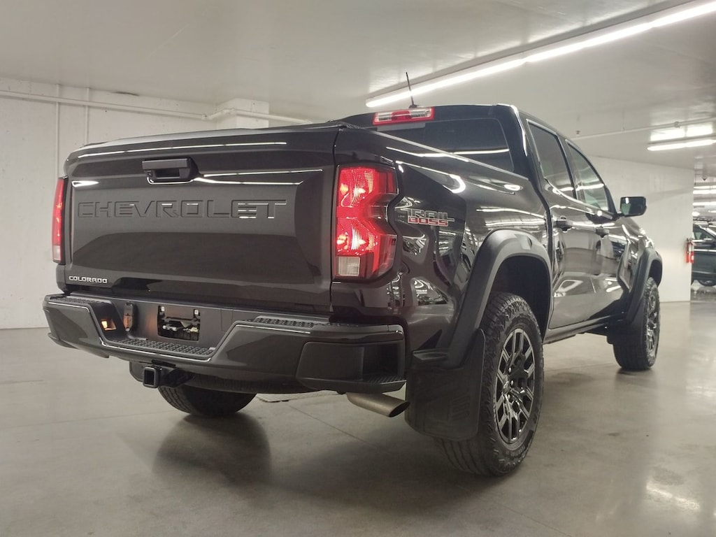 Used 2024 Chevrolet 4WD Trail Boss Camera |Carplay Camion cabine multiplace