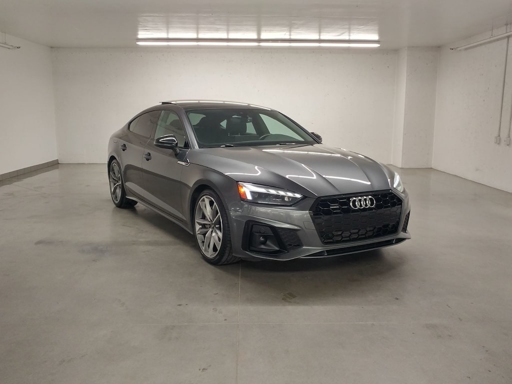 Used 2021 Audi Progressiv S-Line Black Pack Toit|Navi|Carplay À hayon