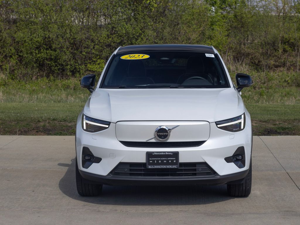Used 2023 Volvo C40 Ultimate with VIN YV4ED3GM3P2040864 for sale in Normal, IL