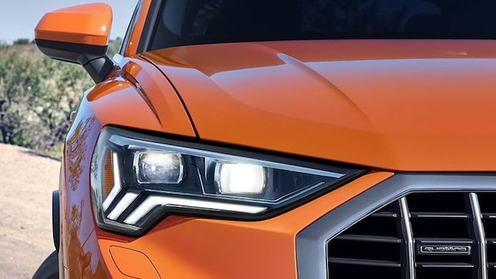 2022 Audi Q3 led headlights
