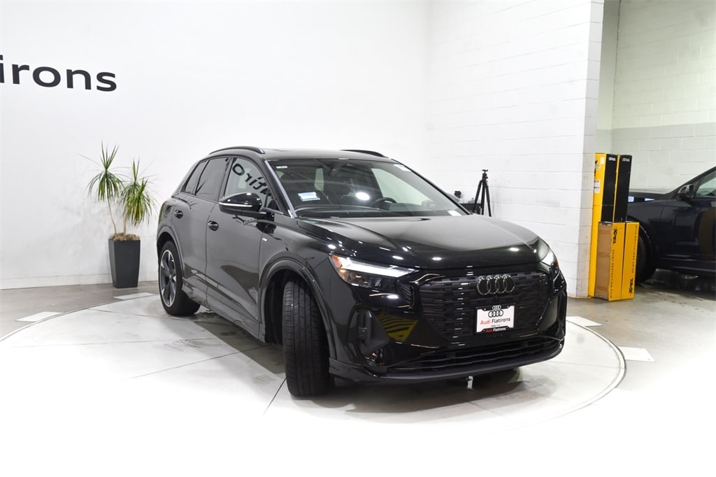 Used 2024 Audi Q4 e-tron Premium Plus with VIN WA1LUBFZ7RP053036 for sale in Broomfield, CO