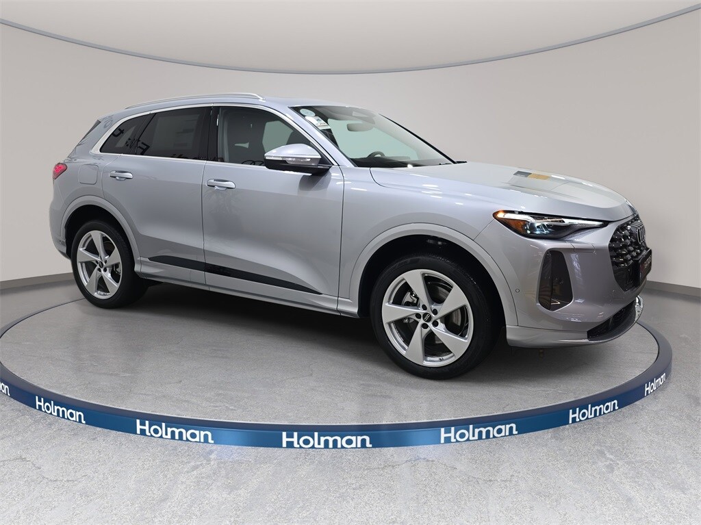 2025 Audi Q5 Premium Plus photo 4