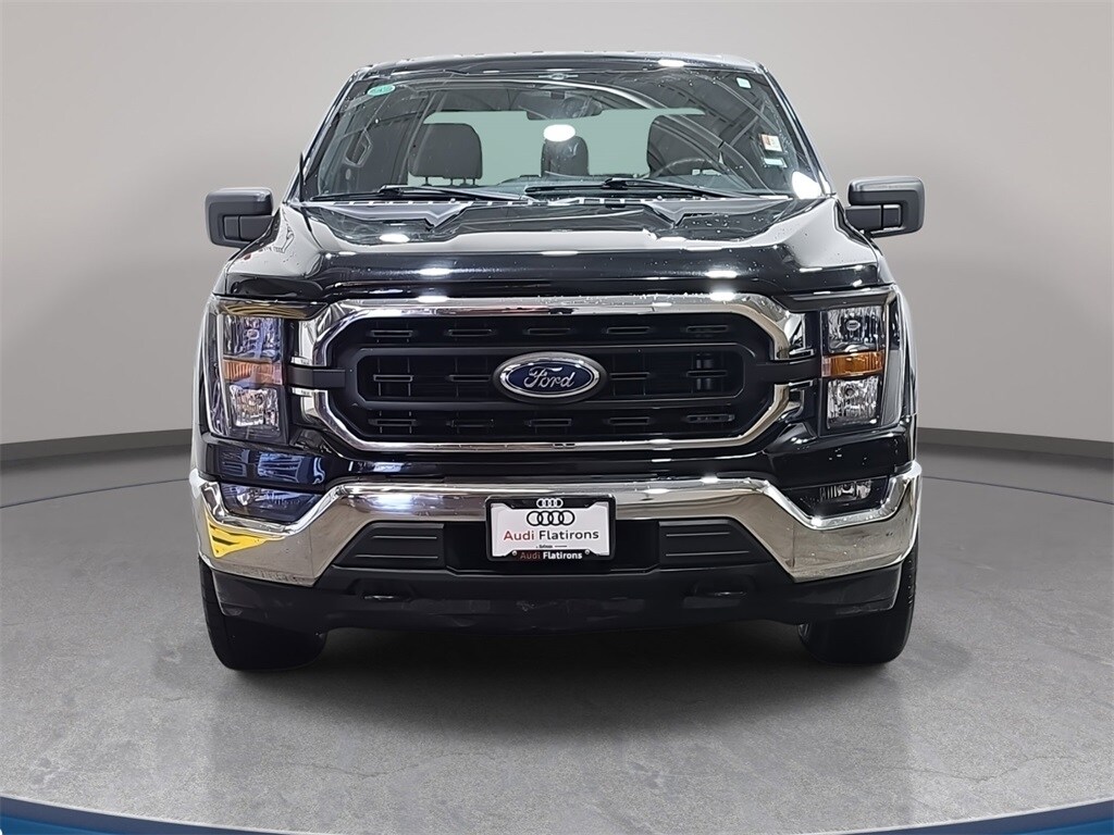 2023 Ford F-150 XLT photo 2