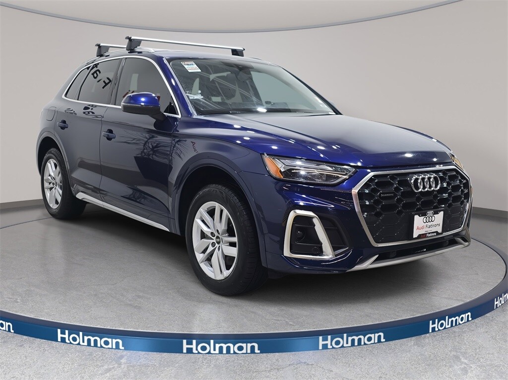 2022 Audi Q5 45 S line Premium photo 3