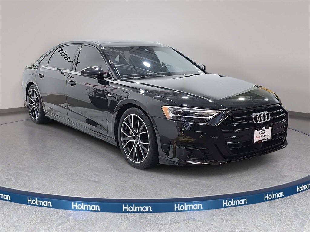 2021 Audi A8 L 55 photo 3