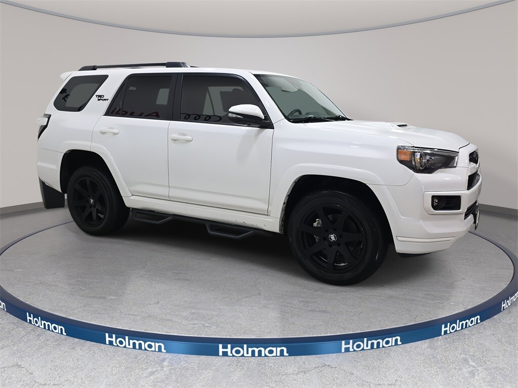 2022 Toyota 4Runner TRD 4WD Sport photo 4