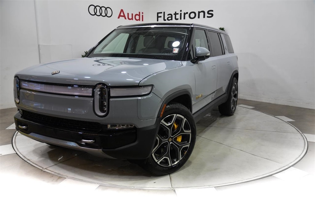 Used 2023 Rivian R1S Adventure with VIN 7PDSGABA9PN007566 for sale in Broomfield, CO