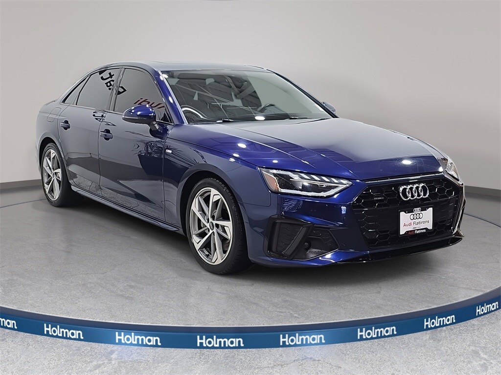 2021 Audi A4 45 S line Premium Plus photo 3