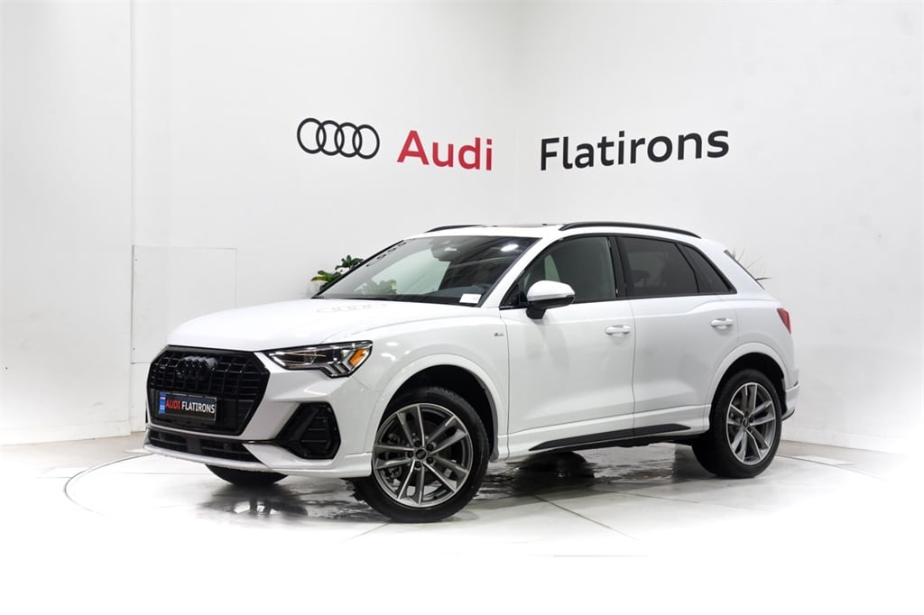 2025 Audi Q3 S Line Premium's photo
