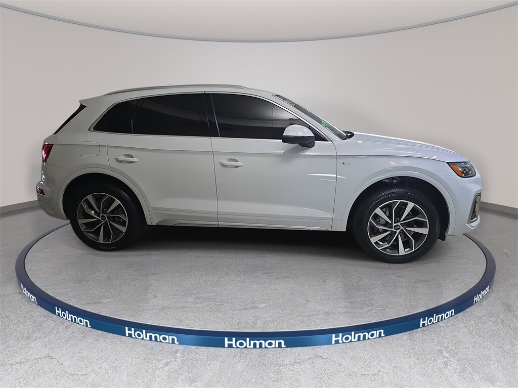2023 Audi Q5 45 S line Premium photo 4