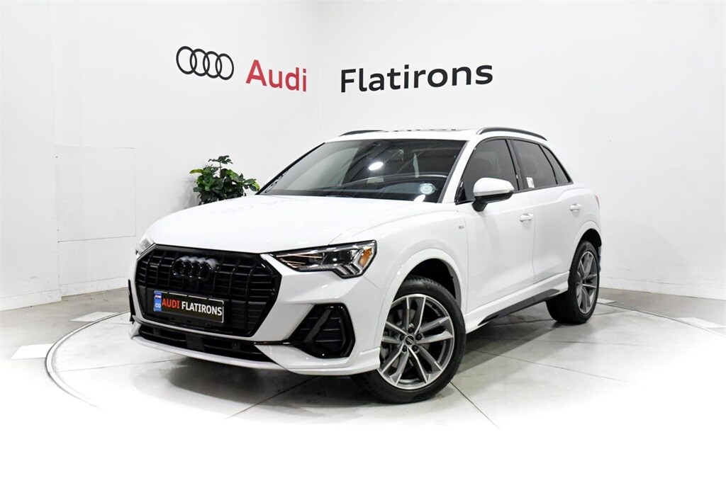 2024 Audi Q3 Premium Plus photo 4