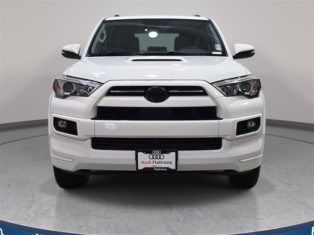 2022 Toyota 4Runner TRD 4WD Sport photo 2