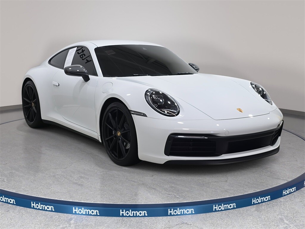2023 Porsche 911 T photo 3