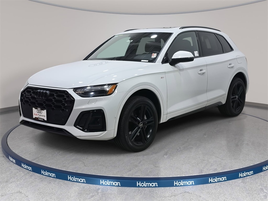 2023 Audi Q5 Prestige's photo