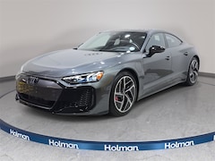2025 Audi RS e-tron GT performance Sedan