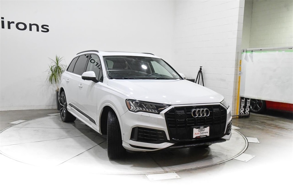 Used 2020 Audi Q7 Prestige with VIN WA1VXAF73LD005079 for sale in Broomfield, CO