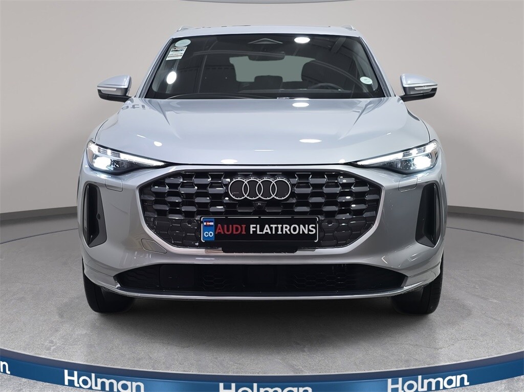 2025 Audi Q5 Premium Plus photo 2