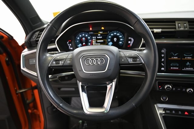 2023 Audi Q3 Premium photo 3