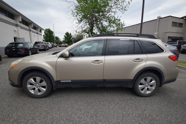Used 2010 Subaru Outback I Limited with VIN 4S4BRBJCXA3384478 for sale in Bozeman, MT