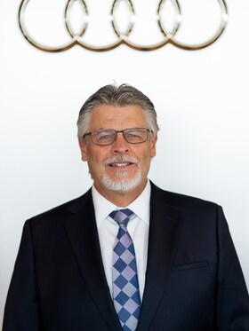 Staff member Colin Porter from dd85498dd1c8