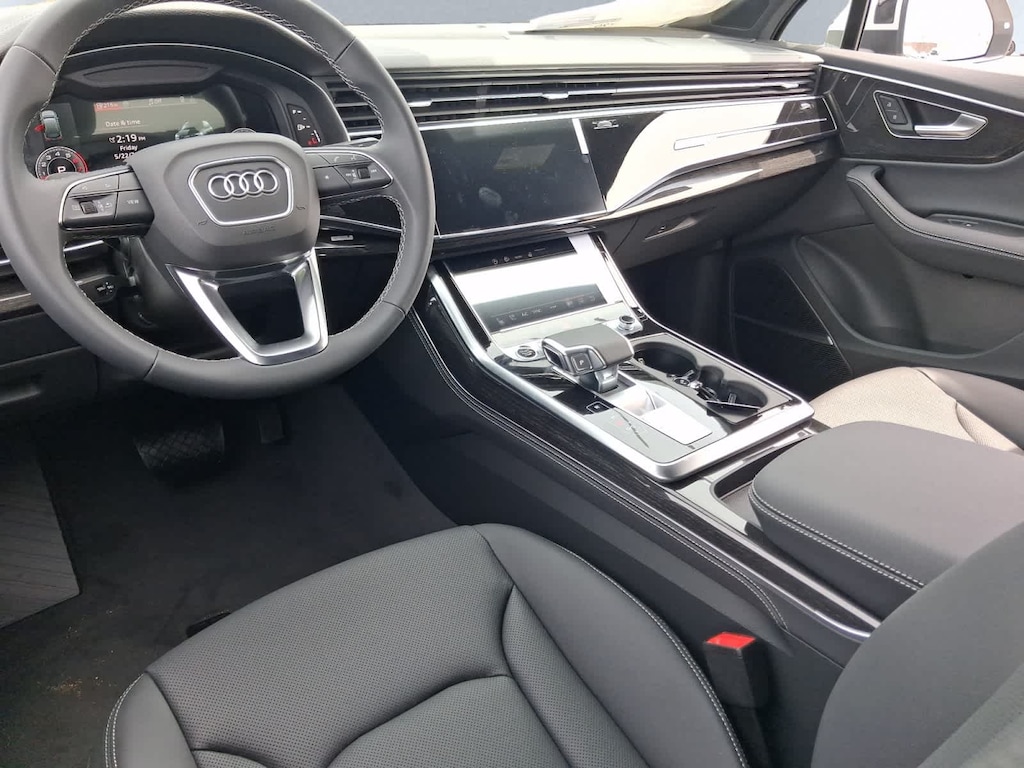 New 2026 Audi Q7 Premium Plus SUV