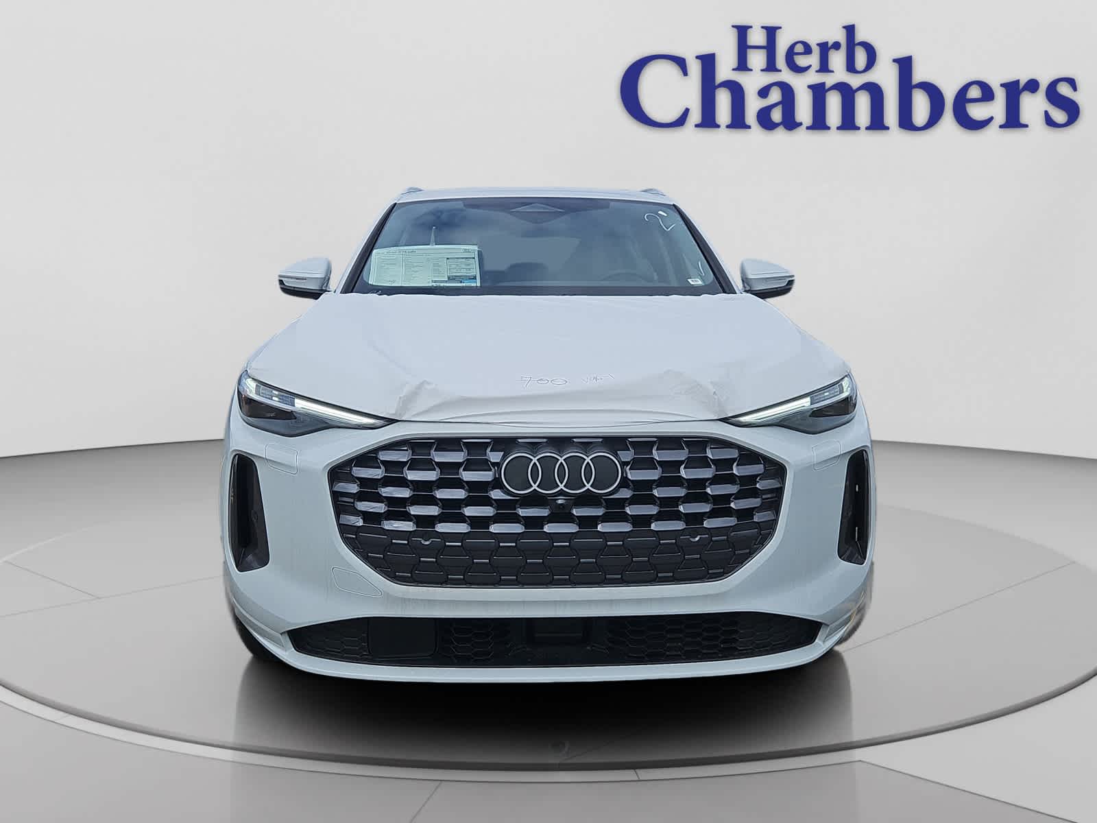 new 2025 Audi Q5 car, priced at $61,105