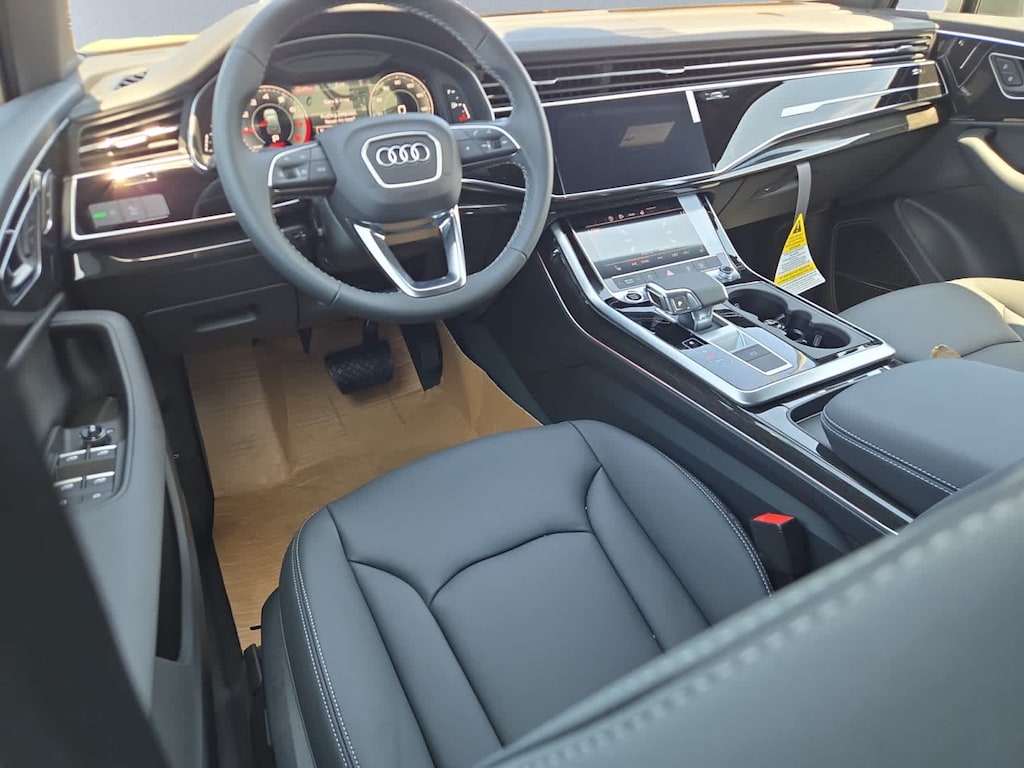 New 2026 Audi Q7 Premium SUV