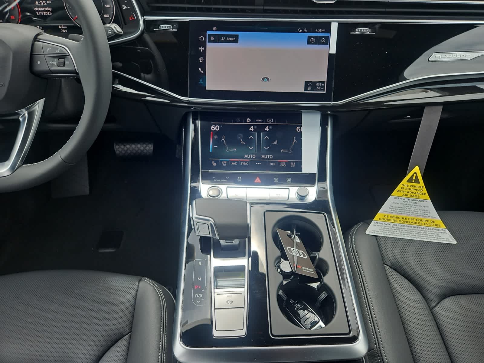 new 2025 Audi Q7 car, priced at $76,575