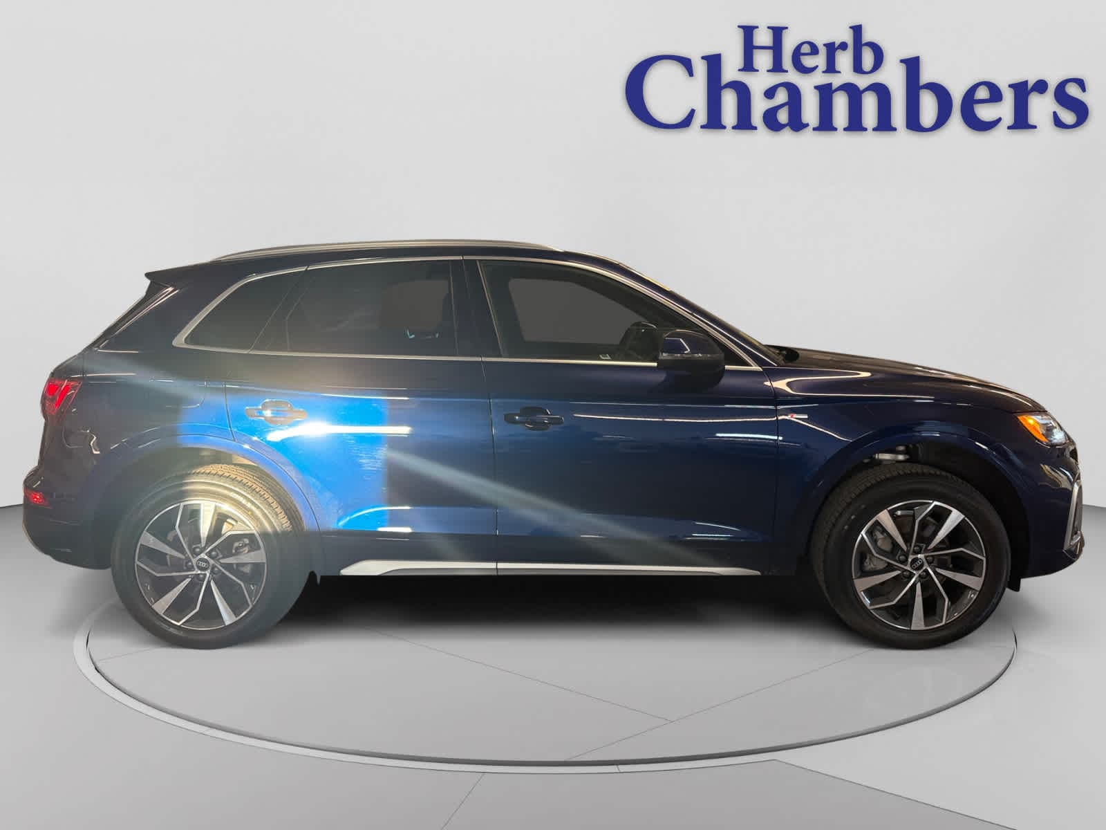 used 2024 Audi Q5 car, priced at $35,998