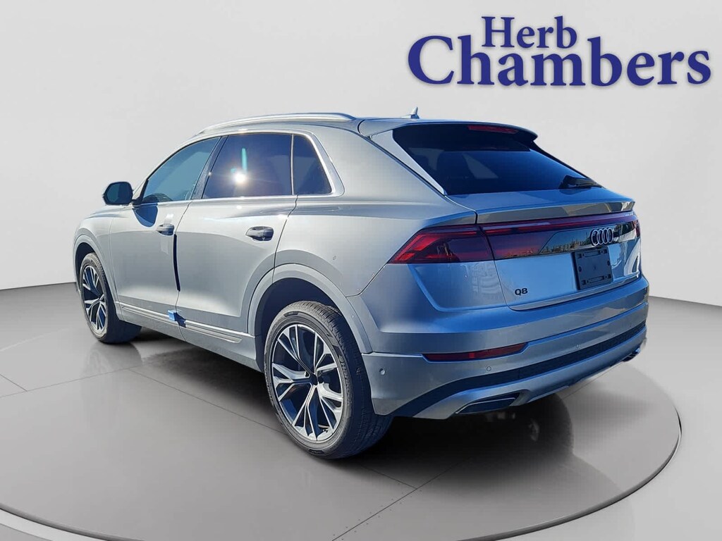 New 2025 Audi Q8 Premium SUV