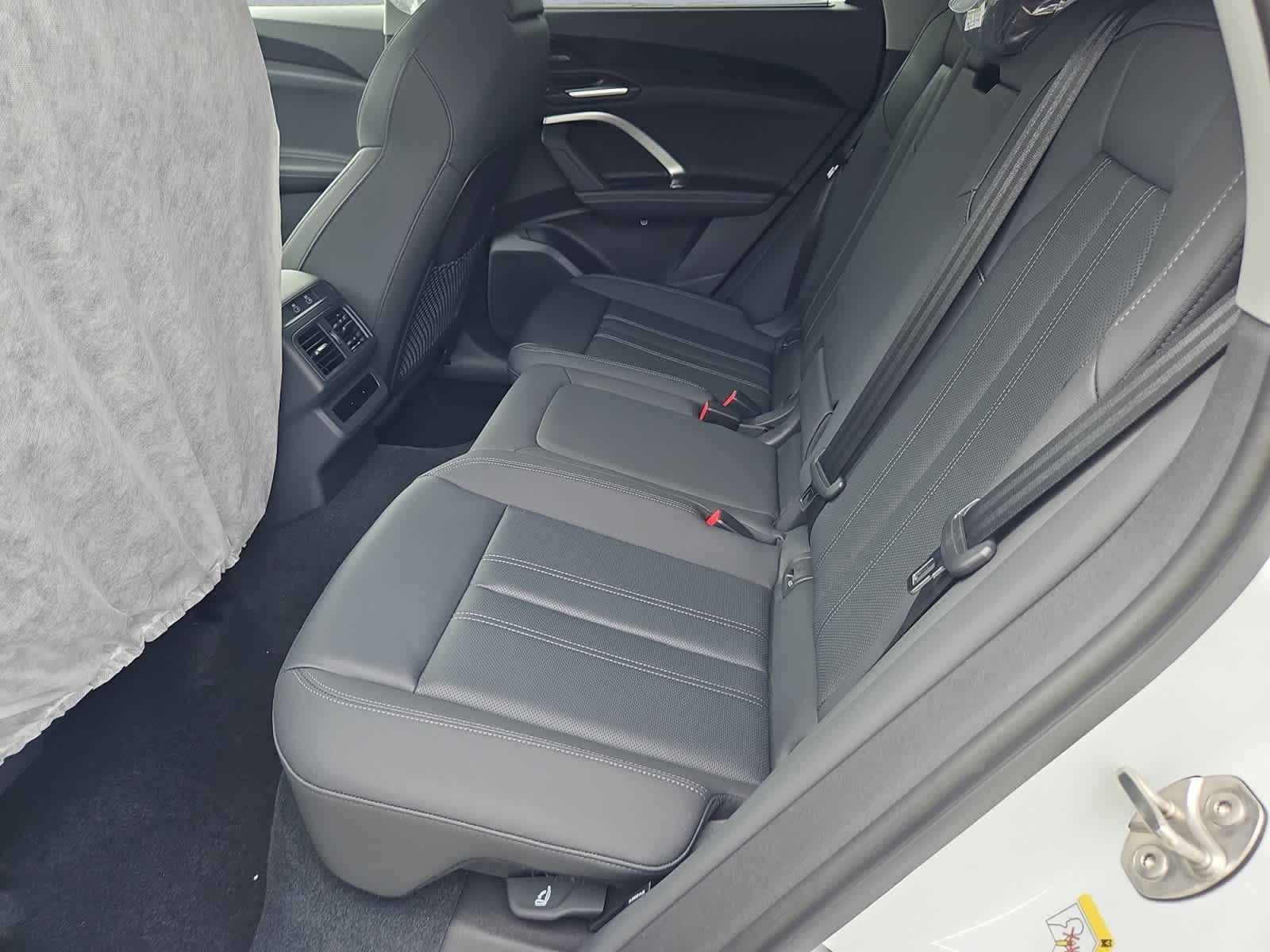 new 2025 Audi Q5 car, priced at $61,105