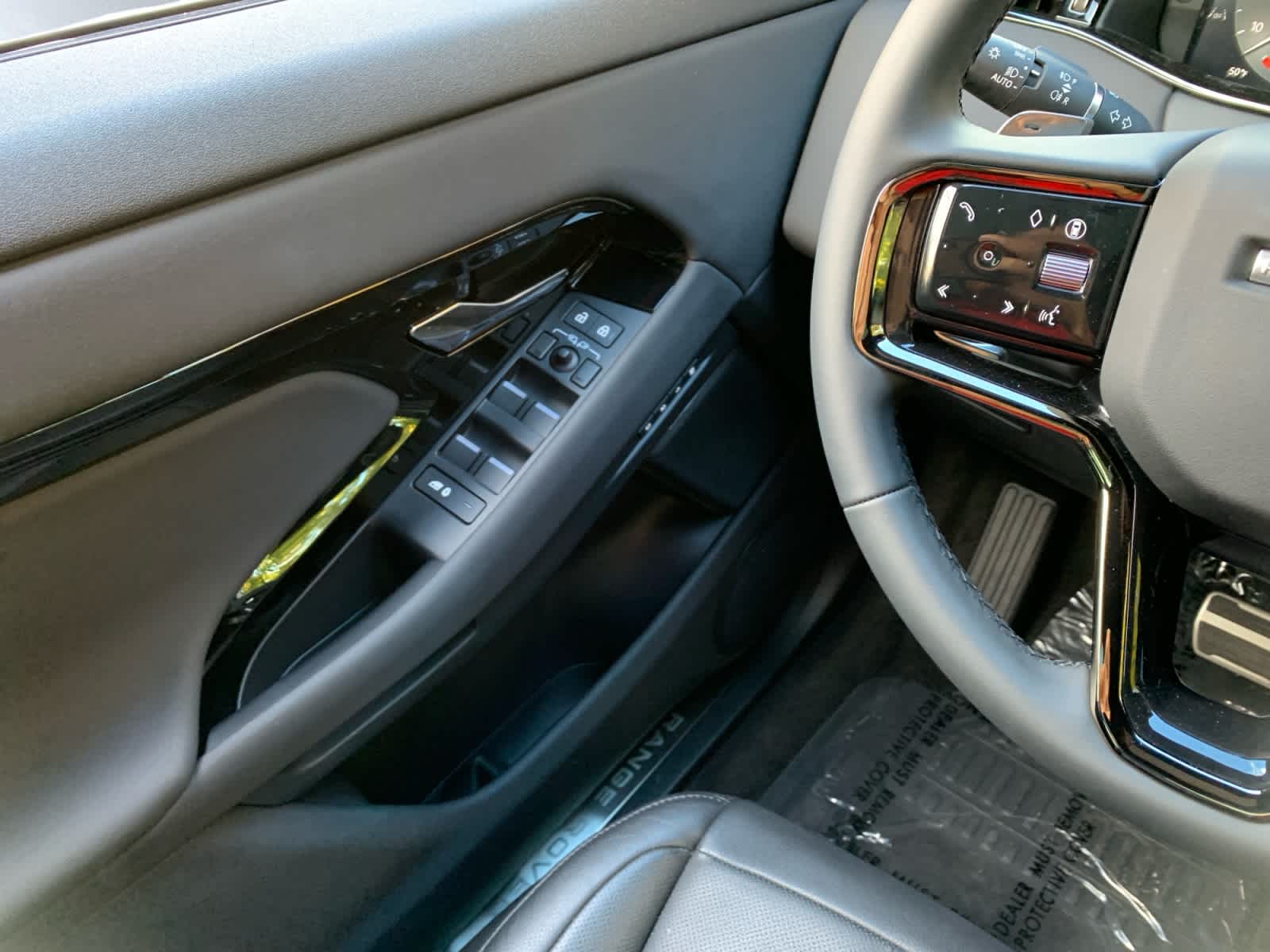 used 2025 Land Rover Range Rover Evoque car, priced at $46,998