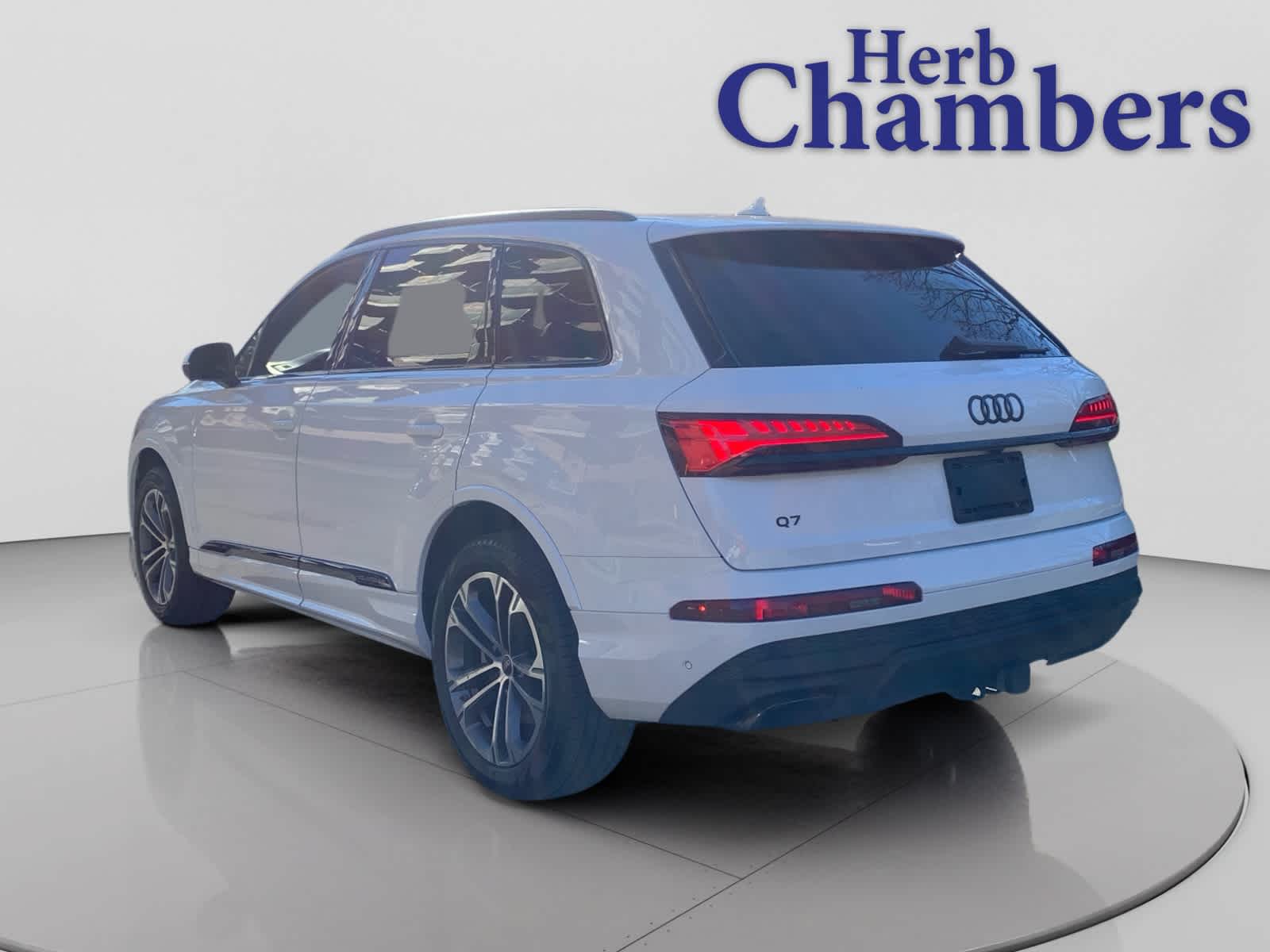 2025 Audi Q7 Premium Plus photo 3