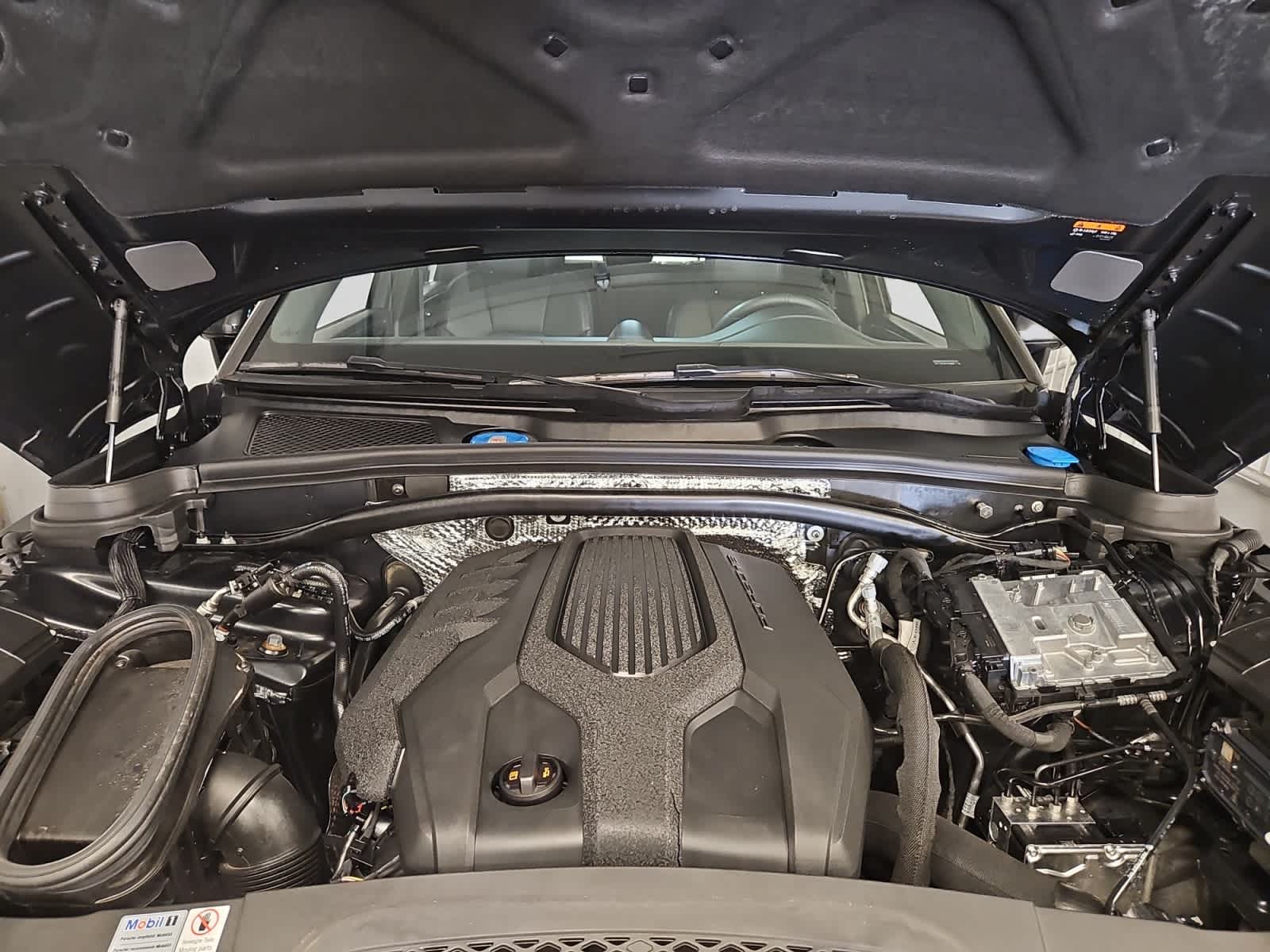 used 2022 Porsche Macan car, priced at $40,998