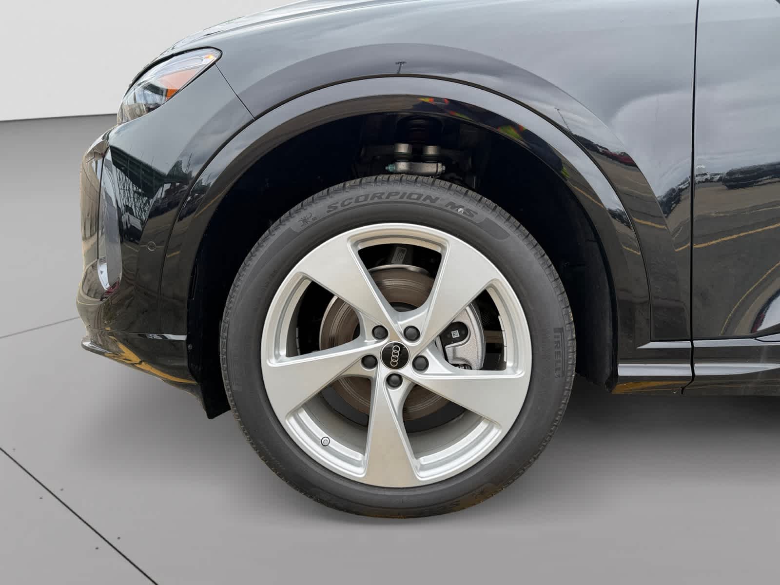 new 2025 Audi Q5 car, priced at $60,630