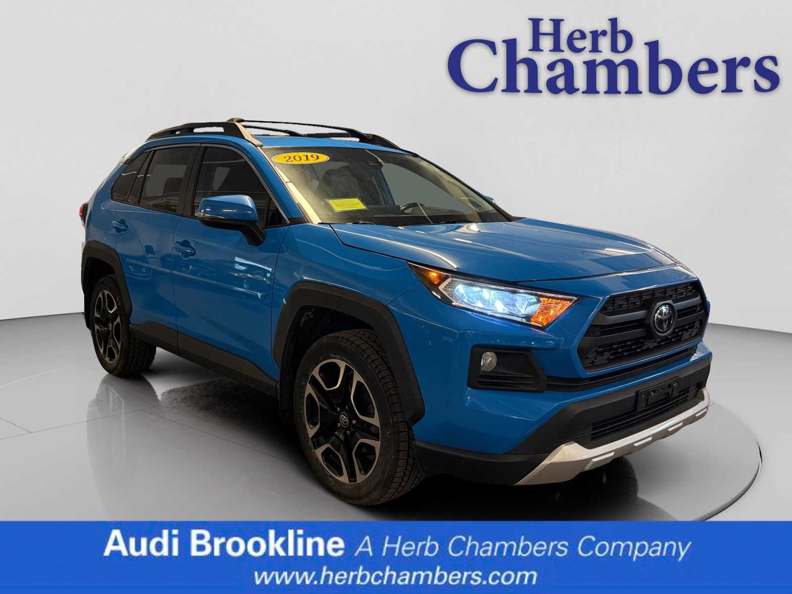 used 2019 Toyota RAV4 car, priced at $24,698