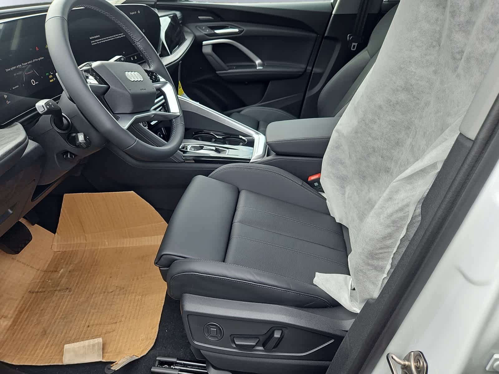 new 2025 Audi Q5 car, priced at $61,105