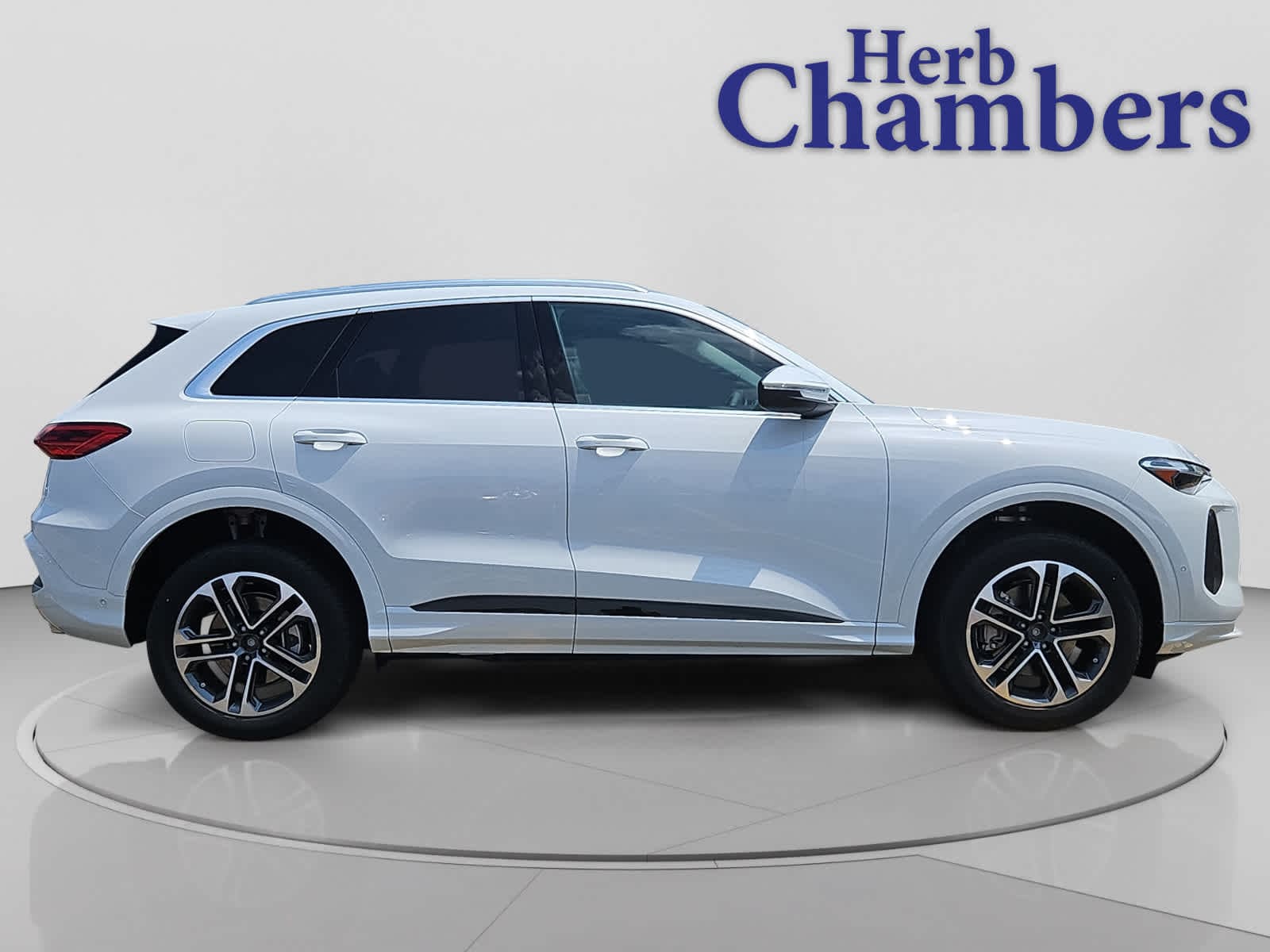 new 2025 Audi Q5 car, priced at $57,775