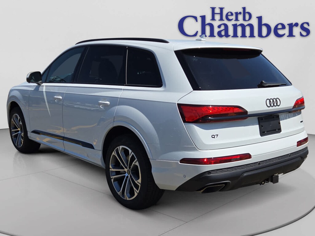 New 2026 Audi Q7 Premium SUV