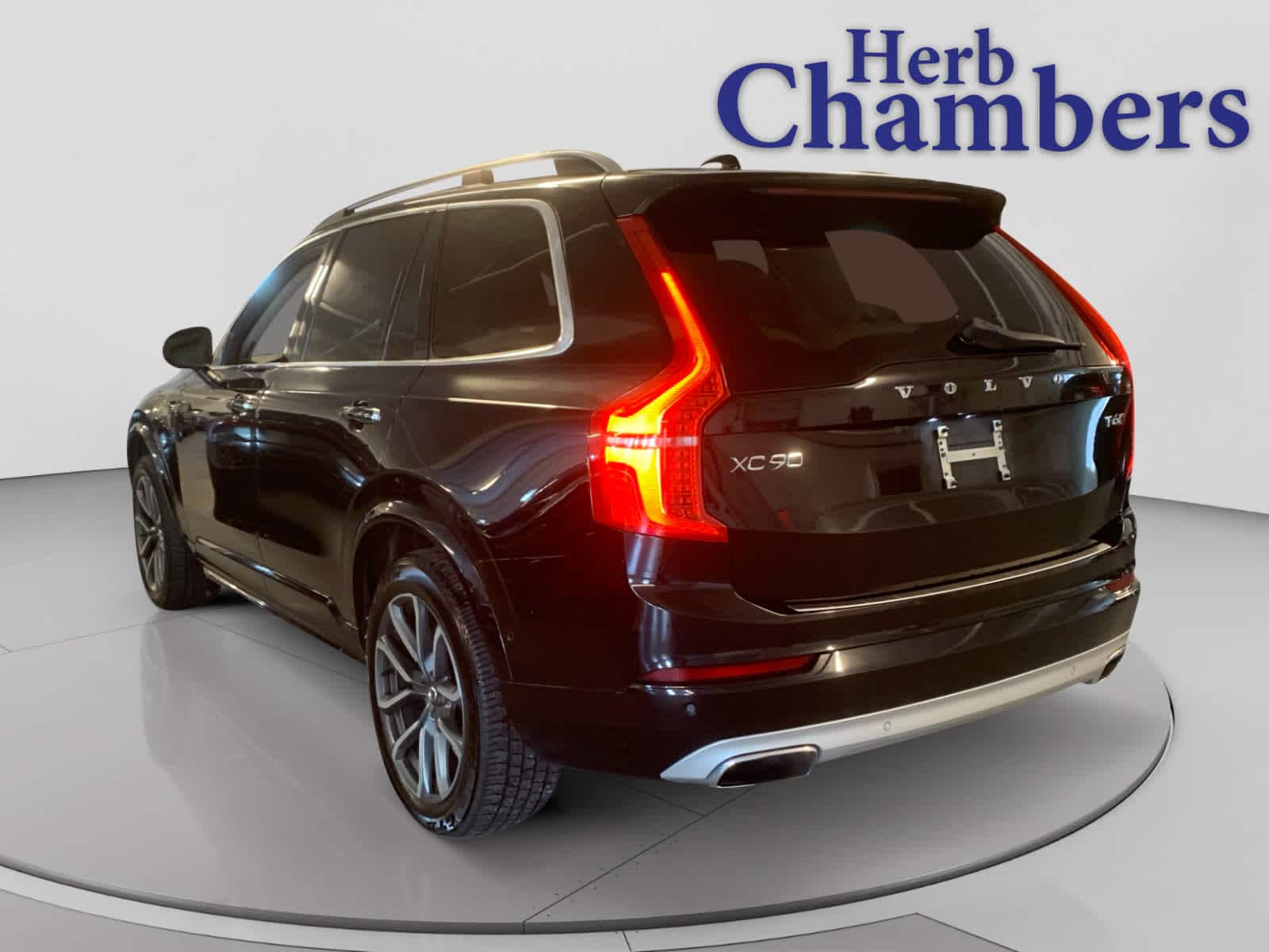 used 2018 Volvo XC90 car, priced at $19,598