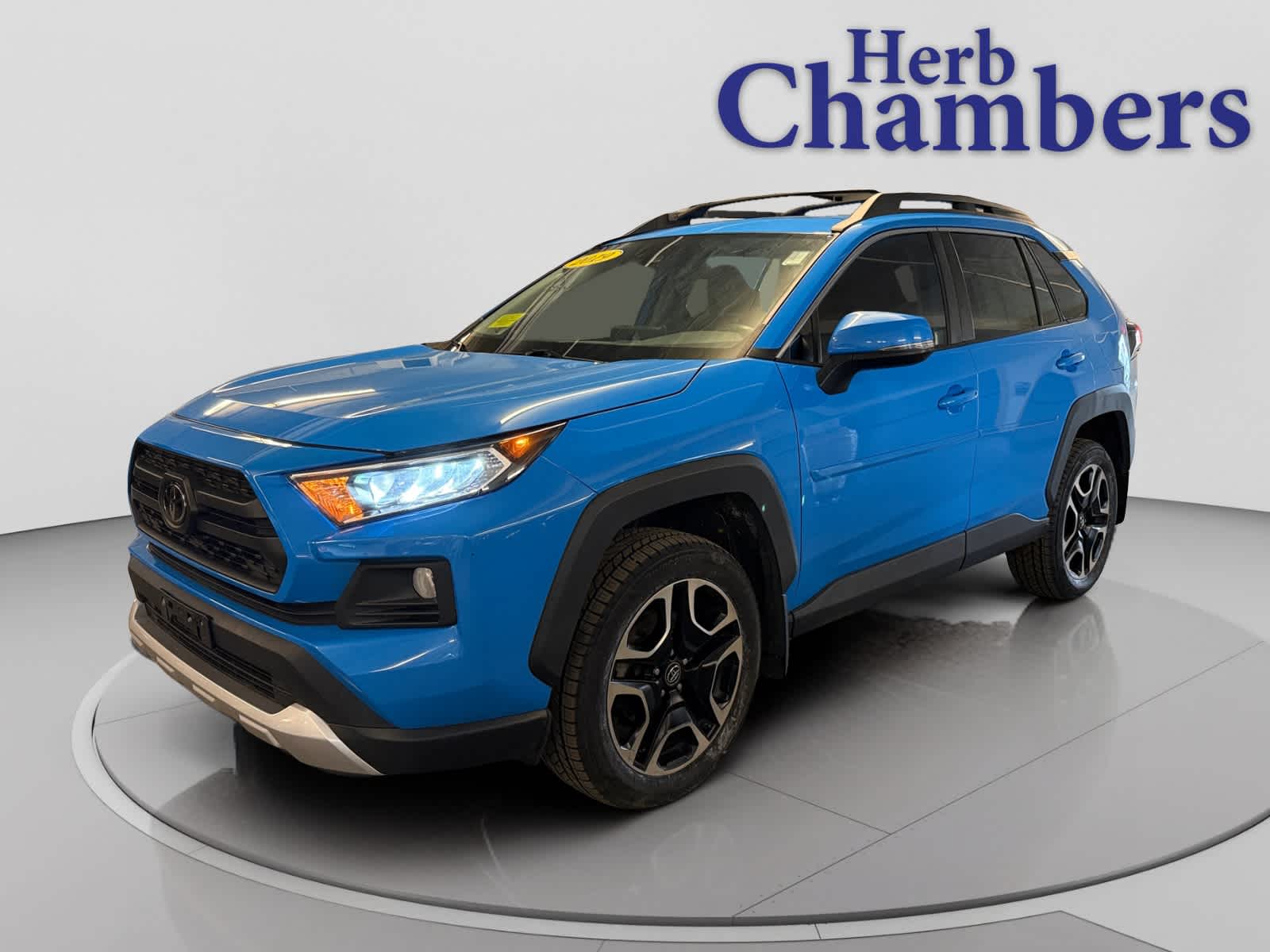 used 2019 Toyota RAV4 car, priced at $24,698