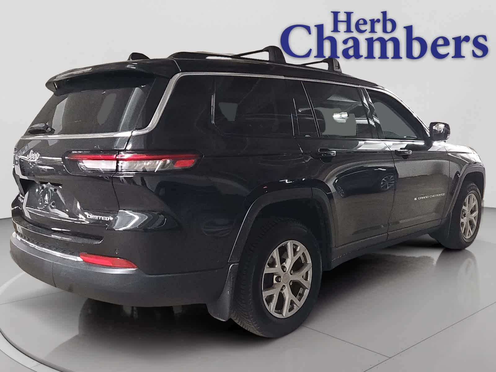 used 2021 Jeep Grand Cherokee L car, priced at $25,598