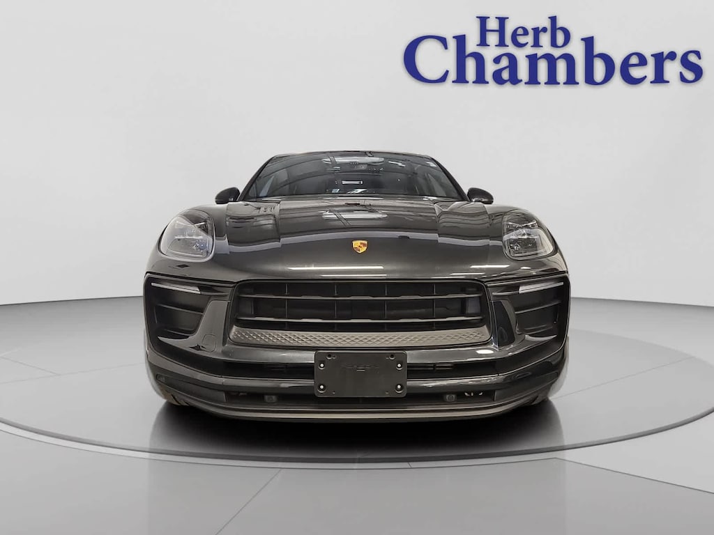 Used 2022 Porsche Macan SUV