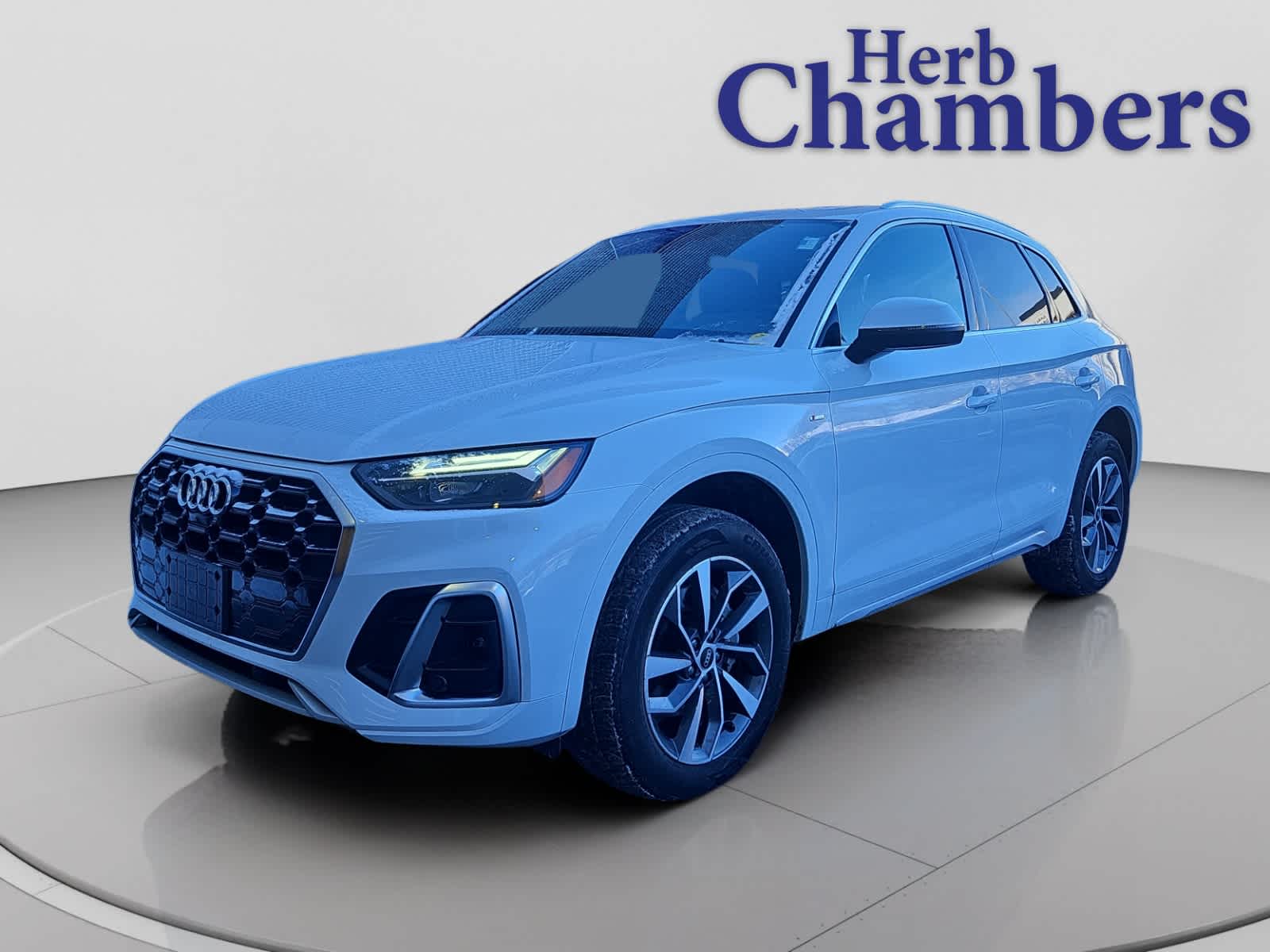 used 2025 Audi Q5 car, priced at $40,998