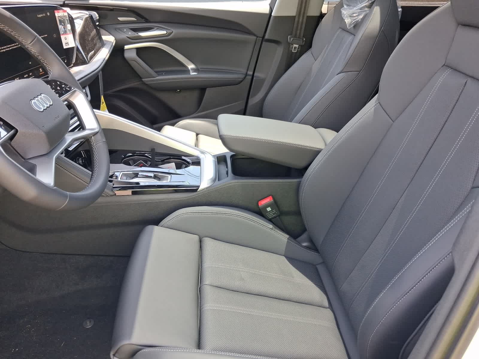 new 2025 Audi Q5 car, priced at $55,780