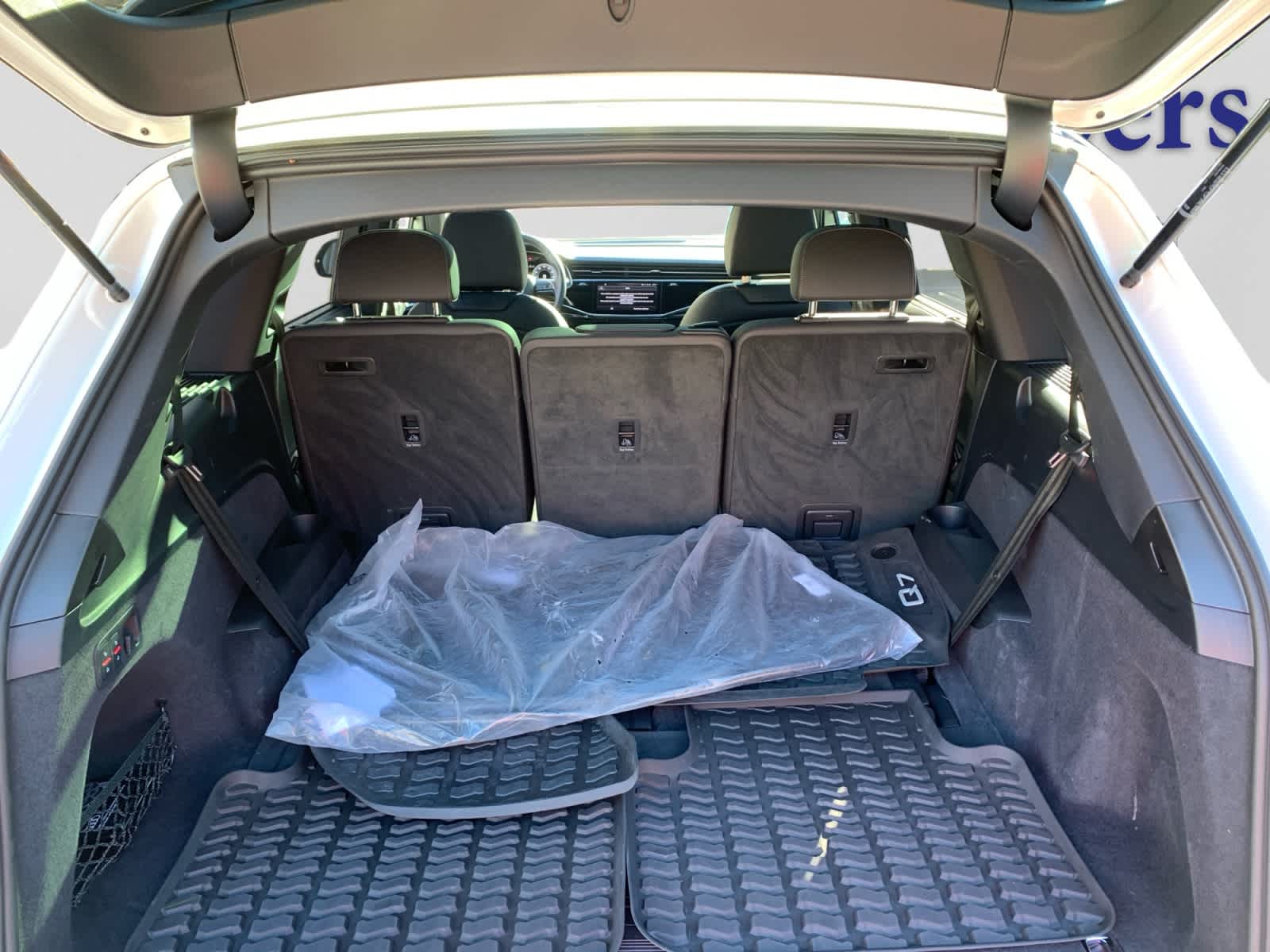 2025 Audi Q7 Premium Plus photo 4