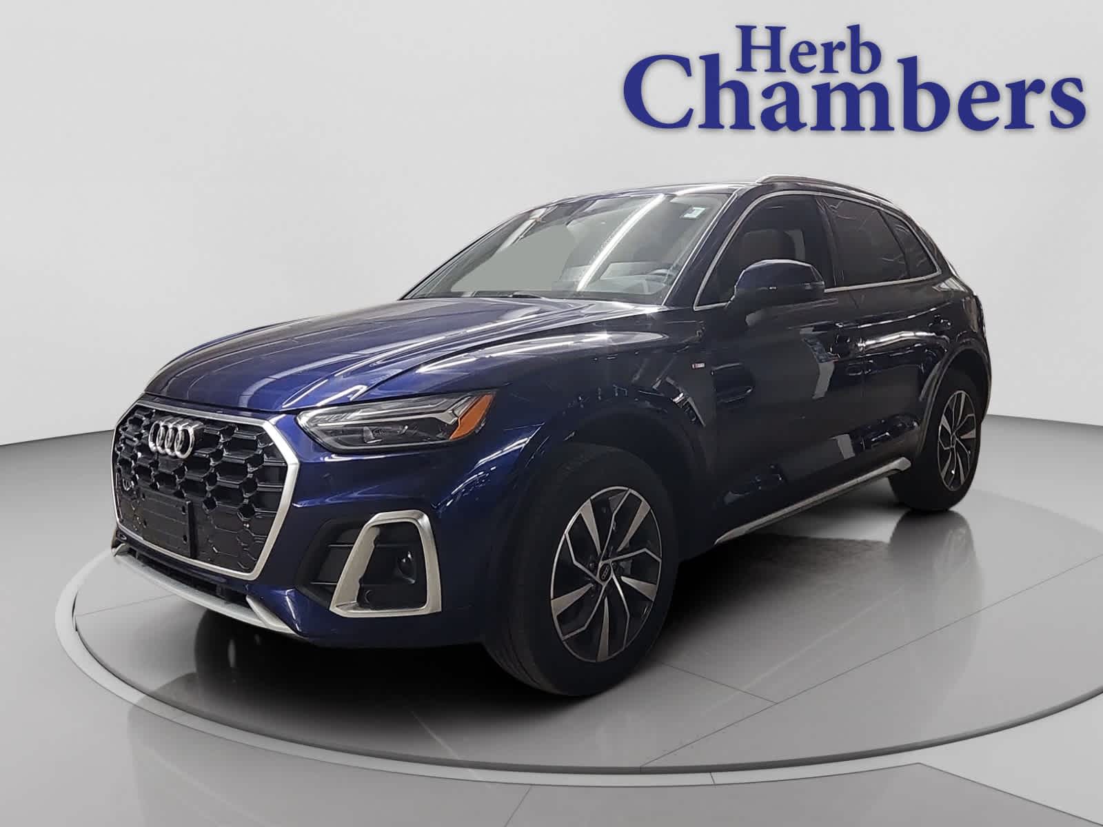 used 2025 Audi Q5 car, priced at $42,998