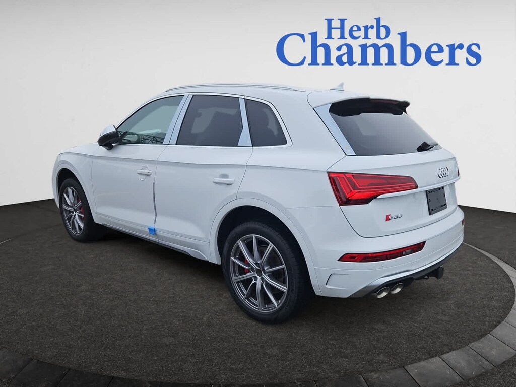 New 2025 Audi SQ5 Premium Plus SUV